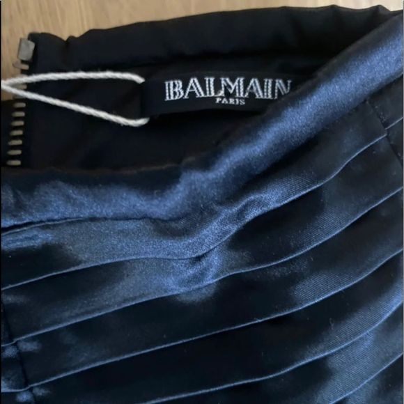 Balmain Pleated Miniskirt - Picture 8 of 8